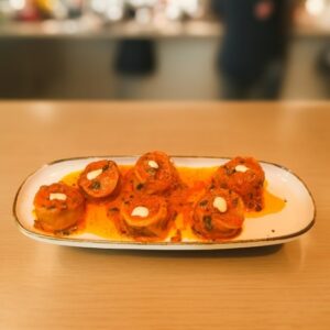 Butter Chicken Momo
